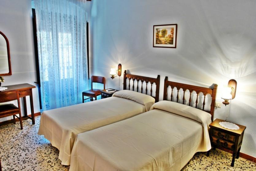 Hostal Populetus Poboleda Exteriér fotografie
