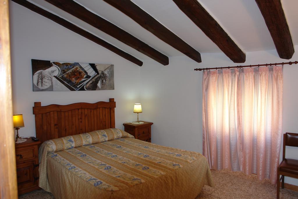 Hostal Populetus Poboleda Pokoj fotografie